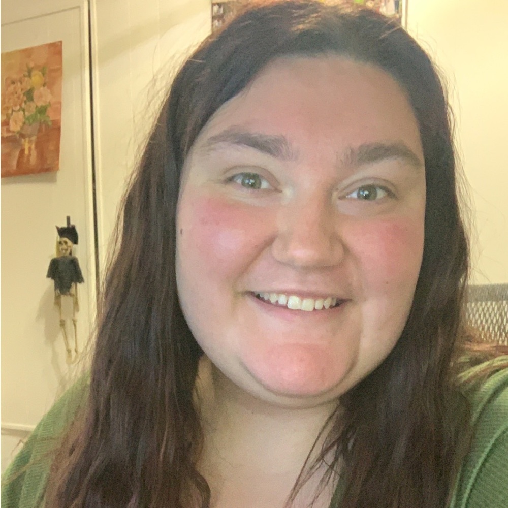 Meet your Posher, Annie